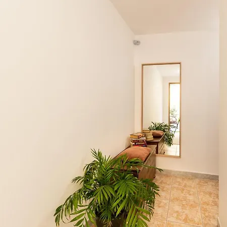 Domolea Apartmanhotel Assemini